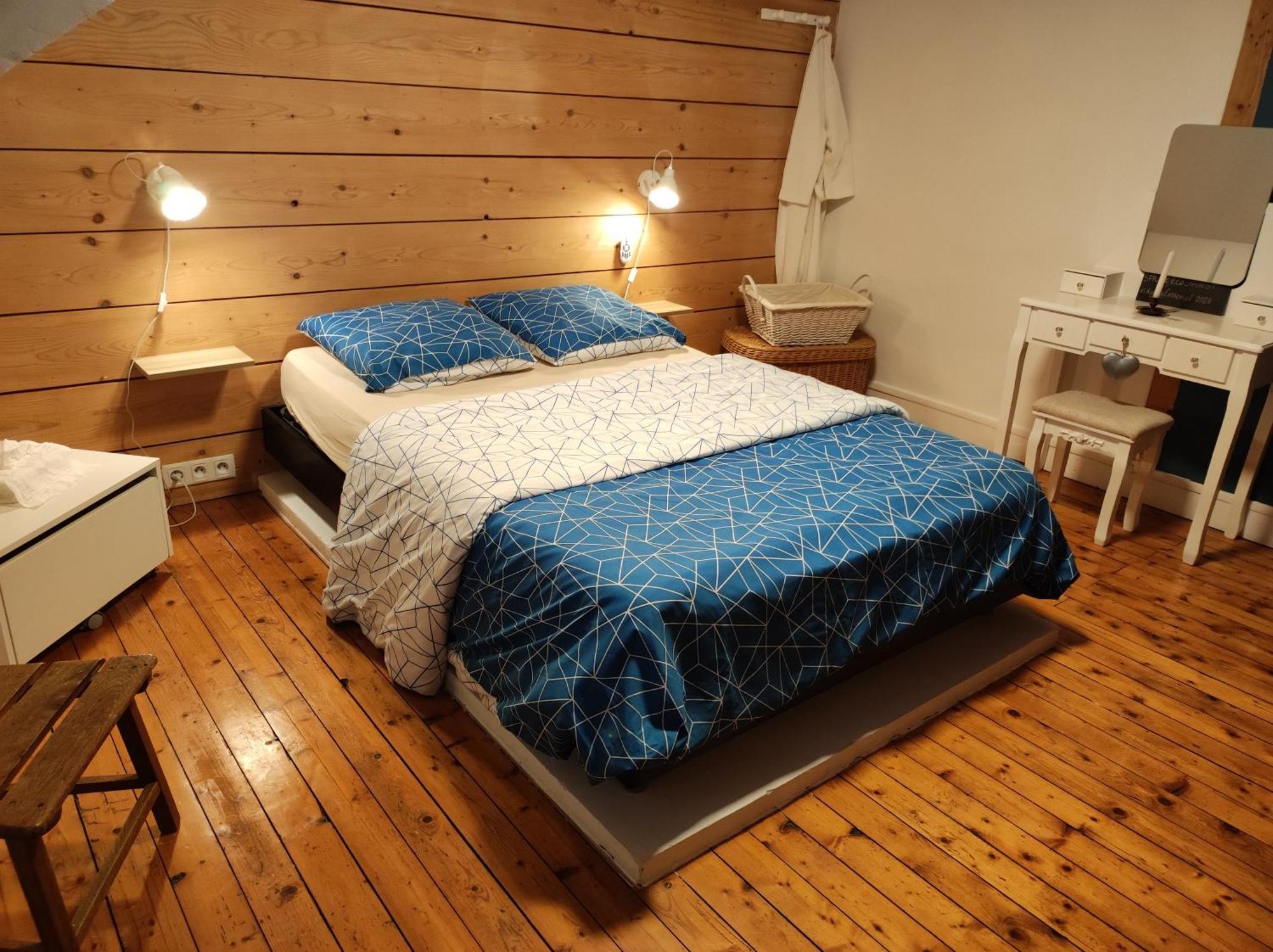 Chambres D'Hotes De Charme Sur Le Mans Luaran gambar
